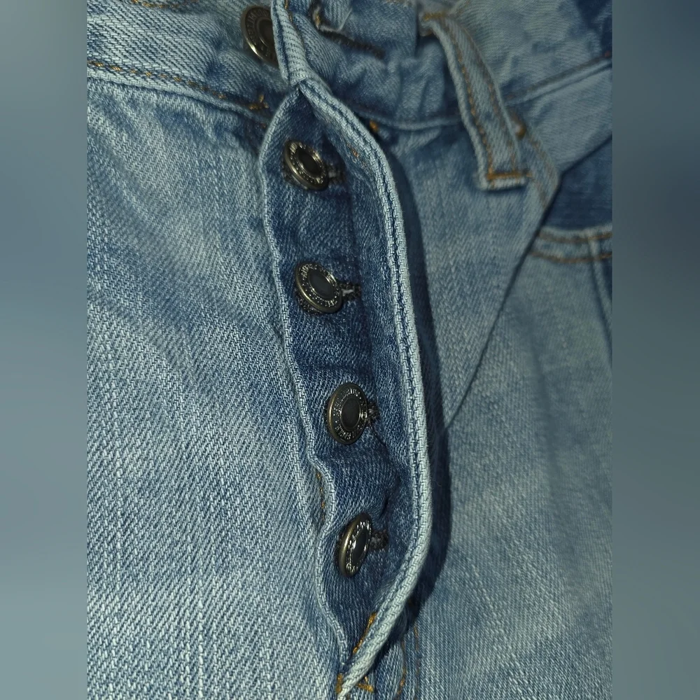 American Eagle Two-Tone Blue Vintage Hi-Rise Jeans Size 8 Regular - Picture 3 of 5